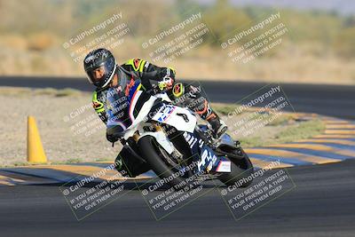 media/May-14-2023-SoCal Trackdays (Sun) [[024eb53b40]]/Turn 7 (740am)/